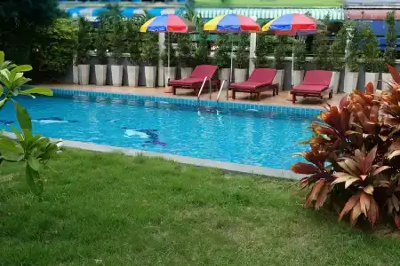 The Right Resort - 78