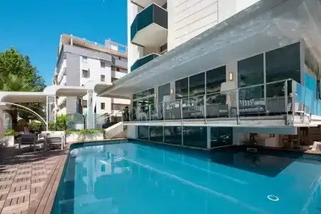 Best Western Maison B - 51