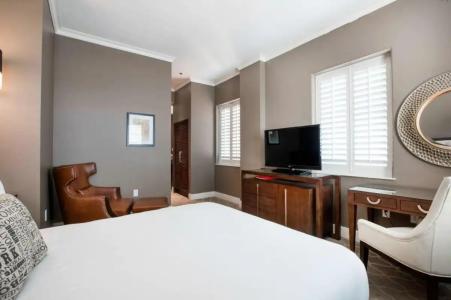 Ambassador Oklahoma City, Autograph Collection - 72