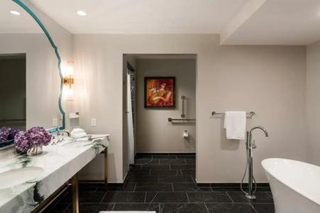 Grand Bohemian Charlotte, Autograph Collection - 51