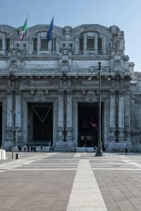 Mokinbas Baviera - 66