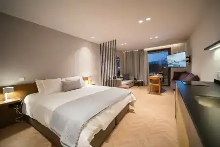 Alinea Suites Limassol Center - 75