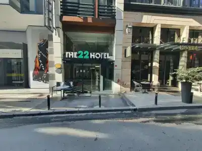 The22 - 18