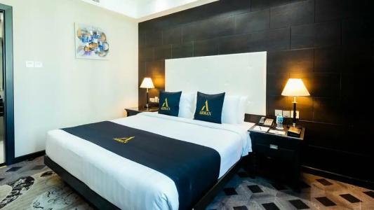 Arman Juffair Mall - 95