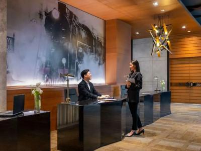 Mercure Bangkok Makkasan - 63