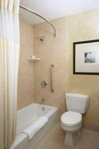 Hilton Garden Inn Lancaster - 41