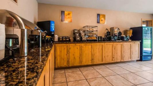 Best Western Ponderosa Lodge - 70