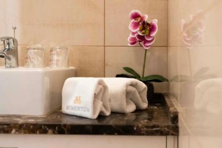 Boutique Momentum by Aycon - 34