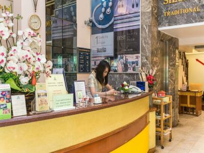 Silom Avenue Inn - 11