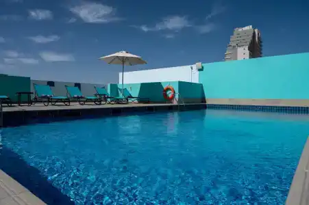 Premier Inn Dubai Silicon Oasis - 10