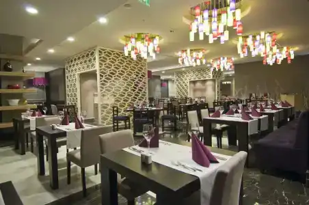 Ramada Plaza by Wyndham Antalya - 9