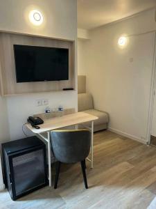Hôtel Derby Eiffel - 74