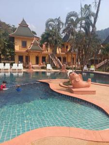 Coconut Beach Resort, Koh Chang - 25