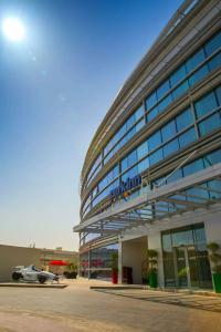 Park Inn by Radisson Dubai Motor City - 33