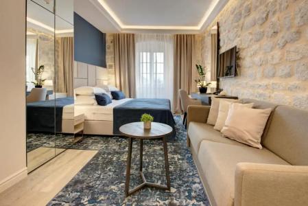 Heritage Leon Coronato - 13