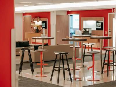 Novotel Paris Centre Tour Eiffel - 39