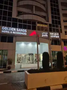 Golden Sands & Residences - 6
