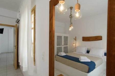 Santorini Crystal Blue Boutique - 94