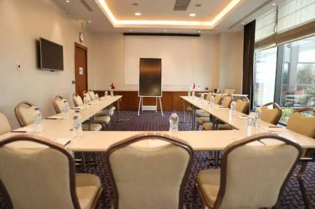 Hampton by Hilton Samsun - 61