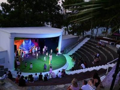 Blue Dreams Resort - 64