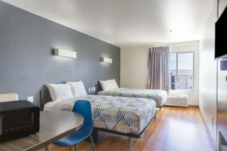 Motel 6-Laredo, TX - Airport - 48