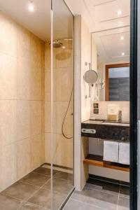 Reichshof Hamburg - 49