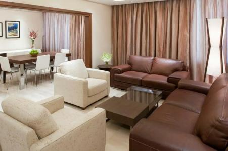 Crowne Plaza Amman, an IHG - 7