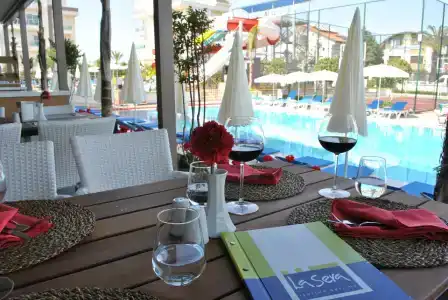 Side Resort Annex - 67