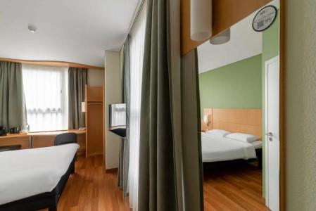 Ibis Kaunas Centre - 84