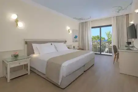 Atrium Palace Thalasso Spa Resort And Villas - 2