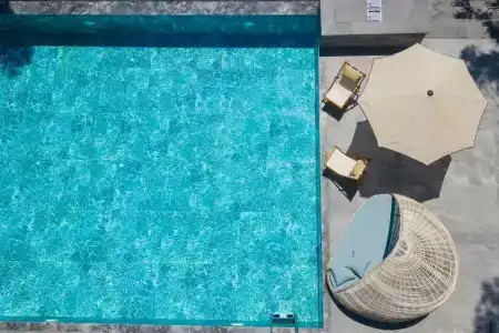 Unique Life Style - 64