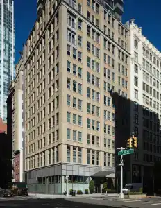 Mondrian Park Avenue - 0