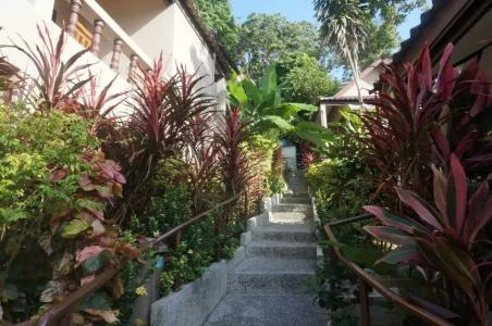 Kata Beachwalk and Bungalows - 12
