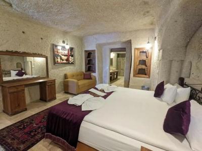 Elegance Cave Suites & Restaurant - 56