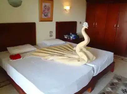 Imperial Shams Abu Soma - 18