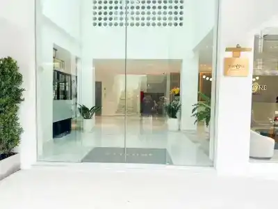 The One Bay Breeze - 9