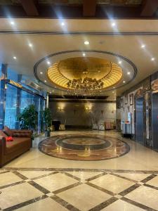 Crystal Plaza - 31