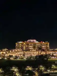 Khalidiya Palace Rayhaan by Rotana, Abu Dhabi - 6