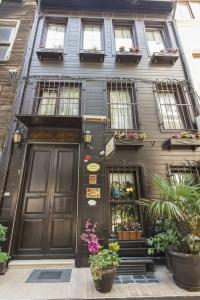 Naz Wooden House Inn - 47