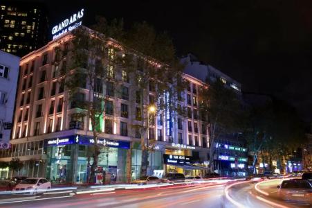 Grand Aras & Suites - 39
