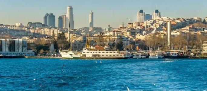 Meydan Besiktas - 1