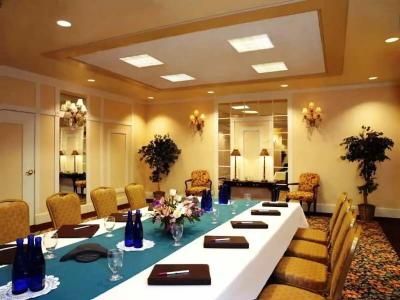 Deltas by Marriott Burlington - 45