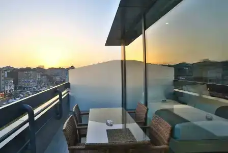 Ramada by Wyndham Istanbul Old City - 4
