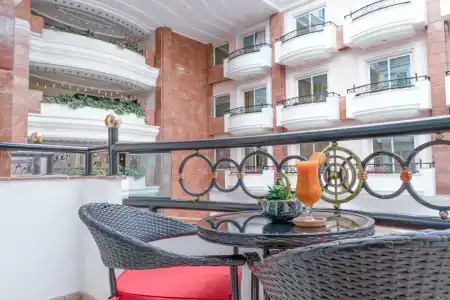 Leva and Suites, Mazaya Centre - 61