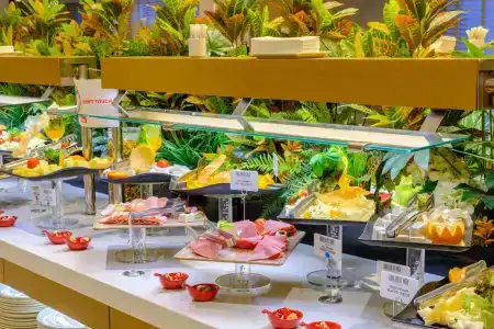 Golden Age & Spa - 8