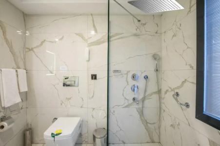 Karpalas City & Spa - 99