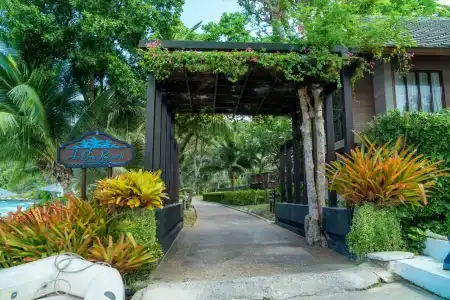 Ao Prao Resort - 28