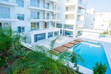 At Herbal Boutique & Spa - 31