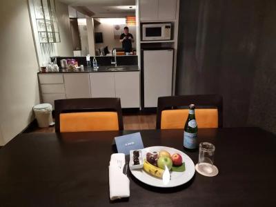 Radisson Suites Bangkok Sukhumvit - SHA Extra Plus - 71