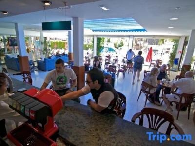 ApartBCL Levante Club - 89